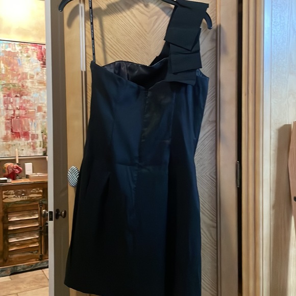 Jessica McClintock black mini formal black and lace one shoulder dress size 10 - Picture 8 of 12